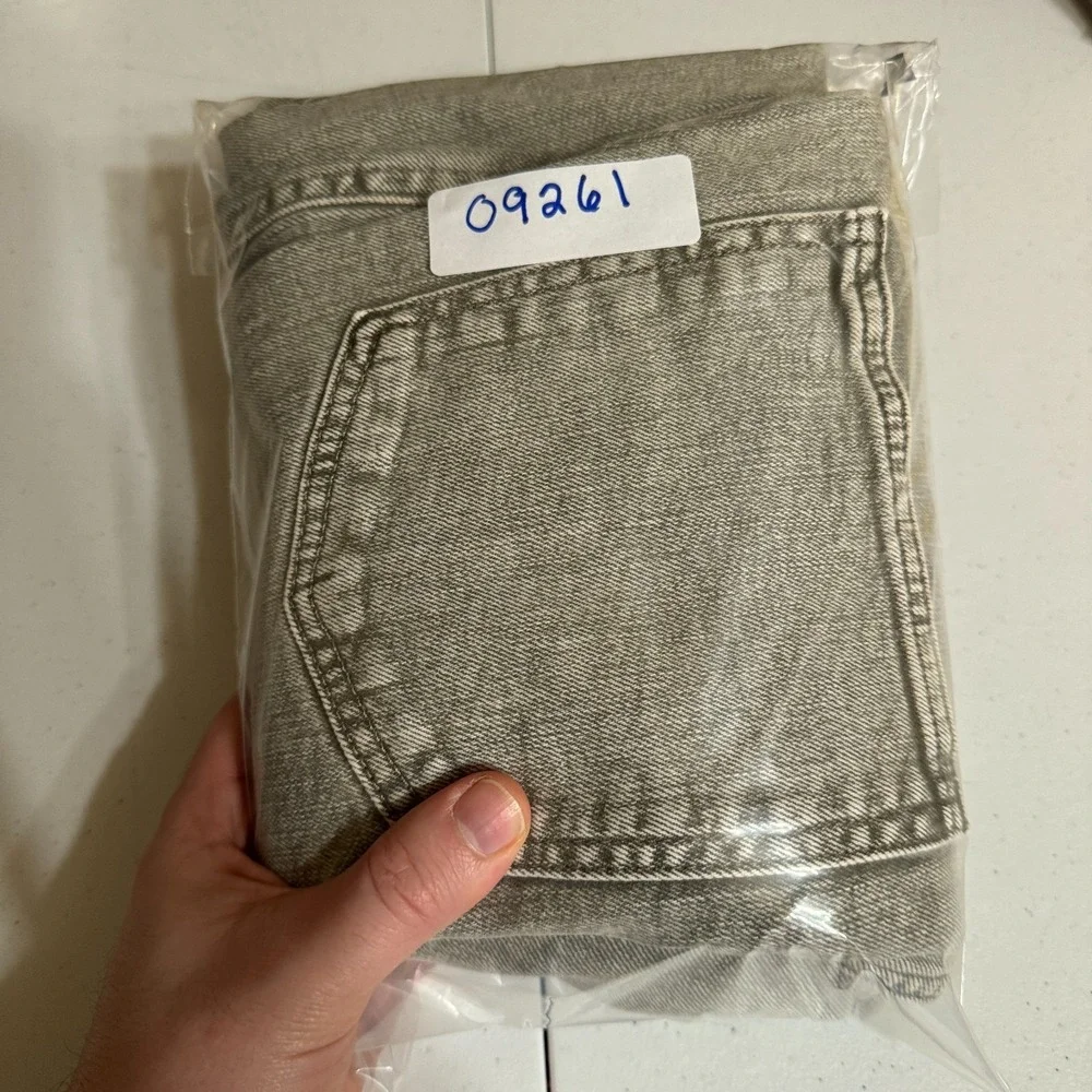 Gap Jeans Womens 6 Short Gray Barrel Leg Denim Indie Edgy Grunge‎ Y2K Classic